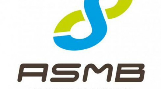 💃🔥 FIT DANCE À L’ASMB : le vendredi midi, ça chauffe au gymnase Algésiras ! 🔥💃